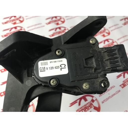 Педаль газу  (потенциометр) Opel Combo 2001-2011 9129423
